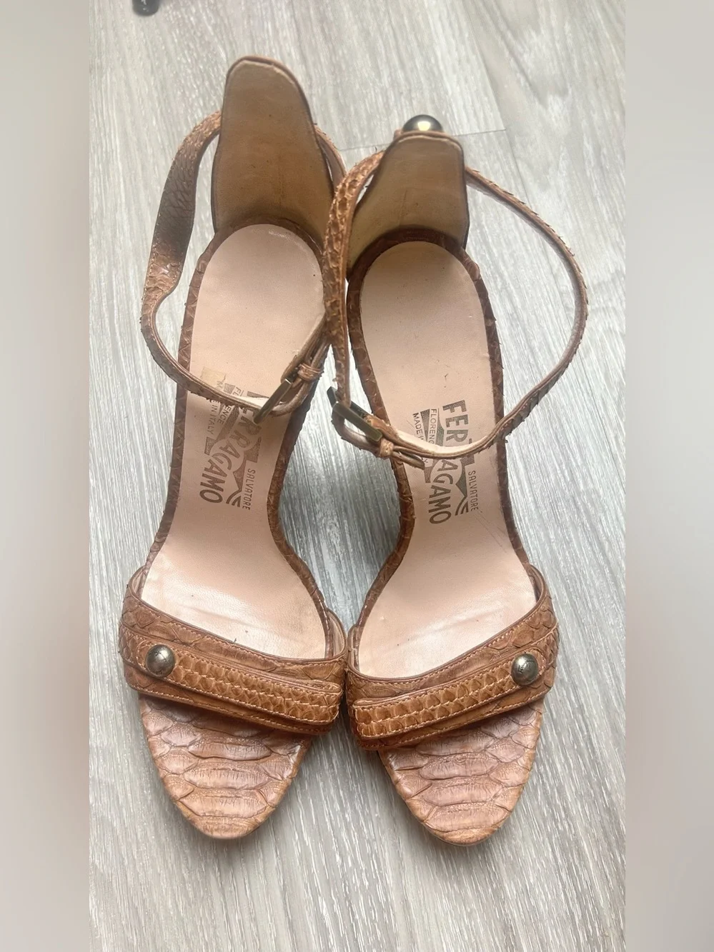 Salvatore Ferragamo Vintage Brown Snakeskin Platform High Heel Strappy 7.5 B